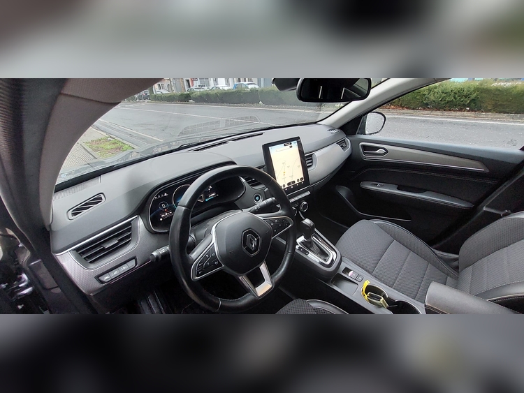 Renault Arkana 1.6 hybri 145cv foto 14